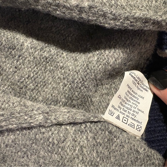 J.CREW men’s L Shawl Collar cardigan sweater EUC no flaws - Picture 10 of 10